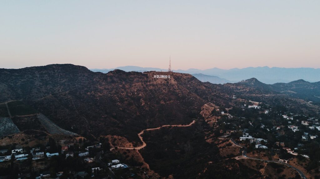 hollywood hills hike