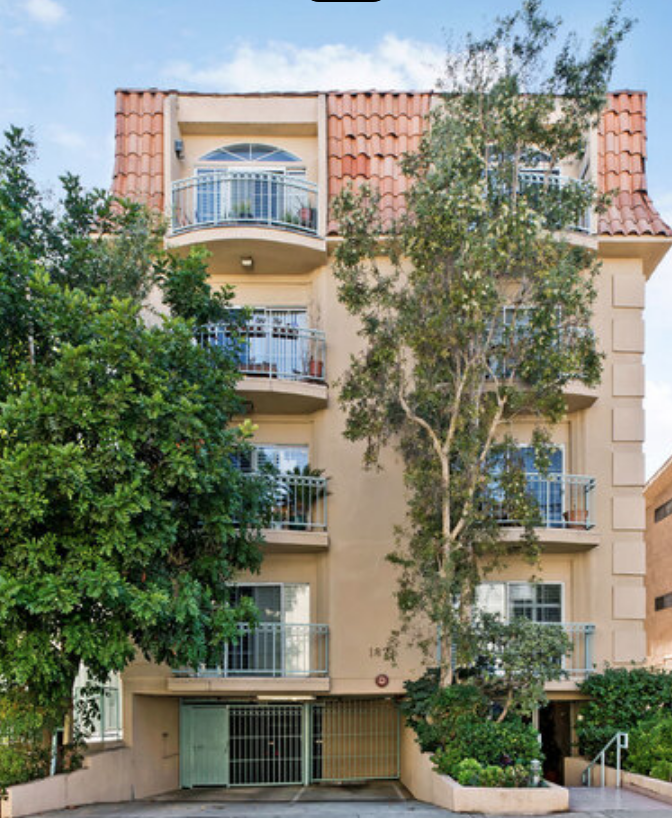 Off Market 46 67bcb5af072ae831b306efcc