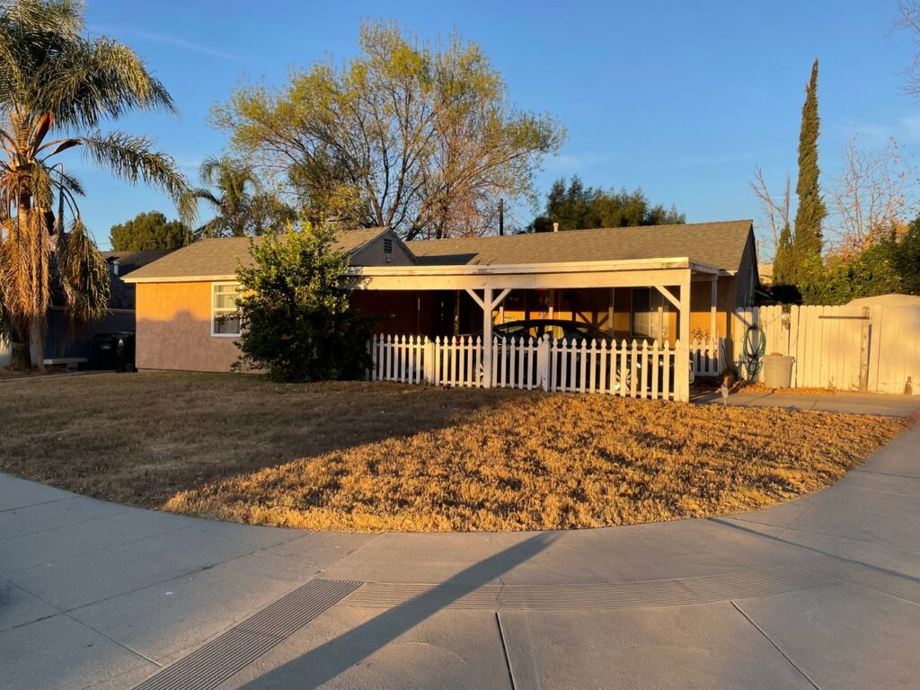 Off Market 19 67bcb5af873a6b673714478b