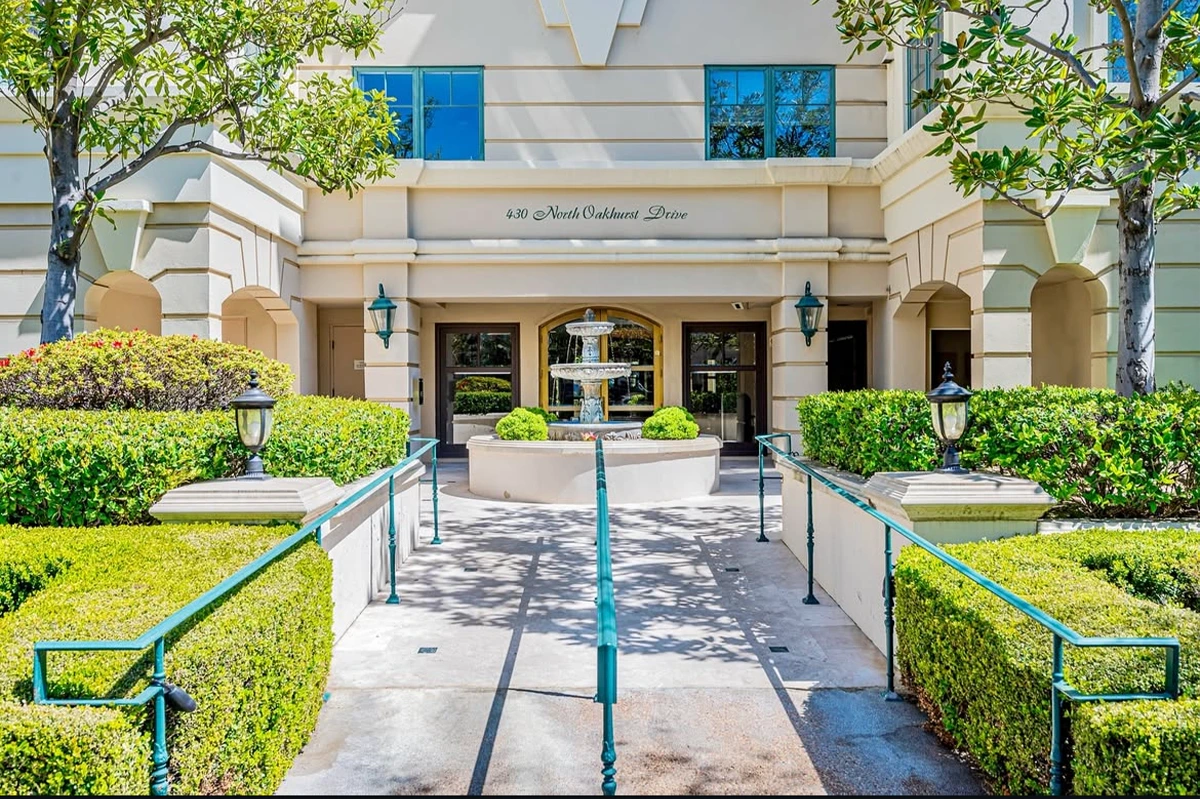 chateau de chene beverly hills