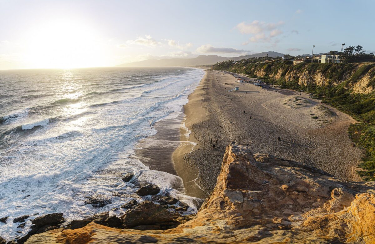 Luxury beachfront home in Malibu Colony, Los Angeles with ocean views and modern architecture
