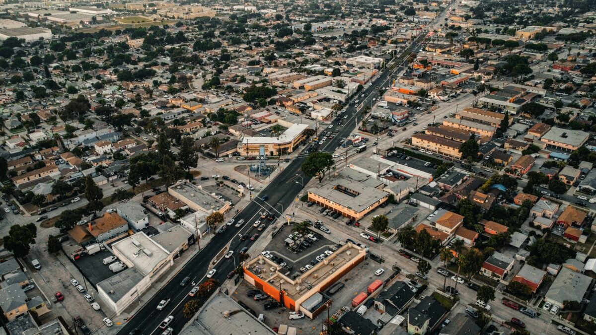 Luxury homes and real estate properties in North Hollywood, Los Angeles