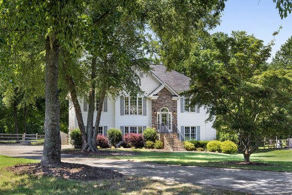 915TaylorPkwy-1801-WEB-003