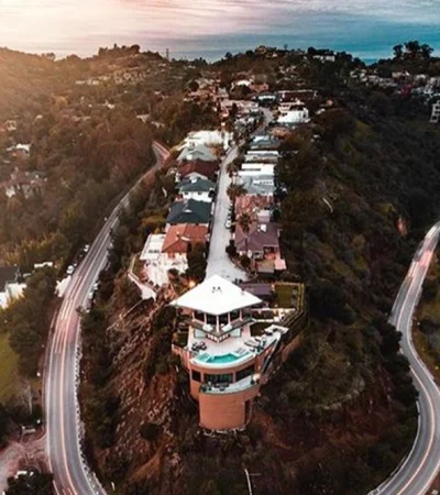 Mulholland Drive
