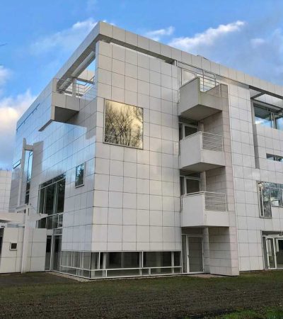 richard meier architect white modern three story building by richard meier