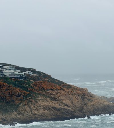 Luxury home with ocean views in Big Sur, California real estate market