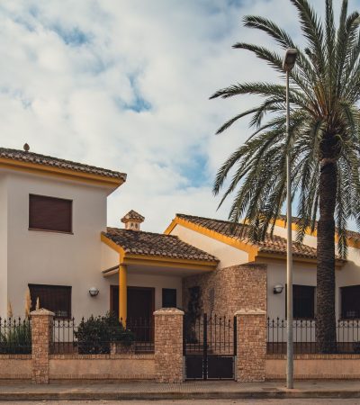 Elegant luxury home in Brittan Heights, San Carlos featuring modern architecture and manicured landscaping