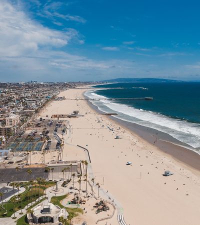Stunning beachfront luxury home in Cameo Shores, Los Angeles with modern architecture and ocean views
