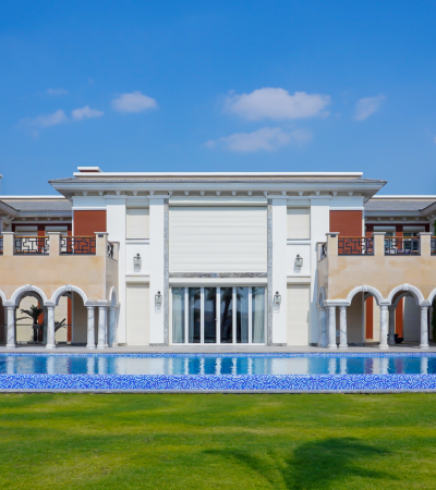 Luxury home in Cameron Estates, Los Angeles real estate community with modern architecture