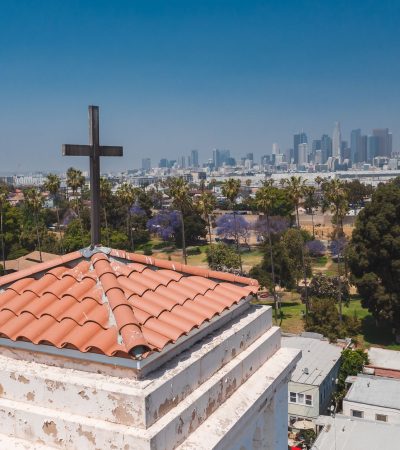 Elegant Casa Flores luxury residential property in Los Angeles showcasing sophisticated architecture and design.