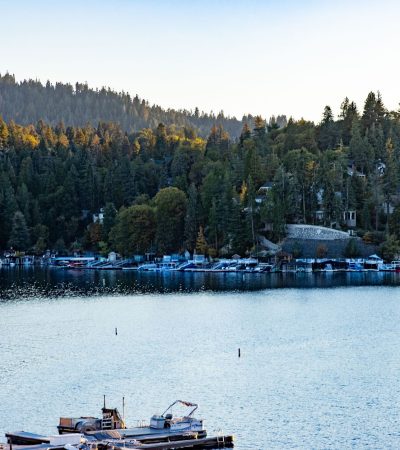 Luxury home in Cedar Glen, Lake Arrowhead area showcasing modern mountain real estate architecture