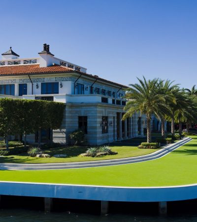 Luxury estate home in Crystal Cove, Newport Beach with ocean views and modern architecture