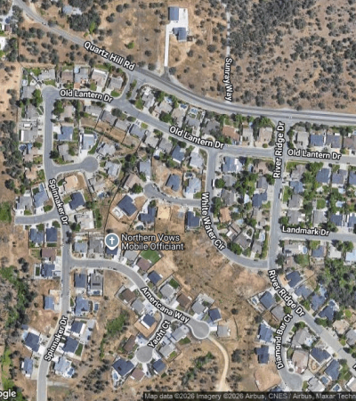 Luxury residential community at Footbridge Square in Los Angeles, featuring modern architecture and sophisticated design