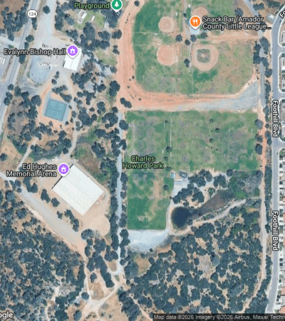 Elegant residential home in Howard Park, San Carlos with modern architecture and manicured landscaping