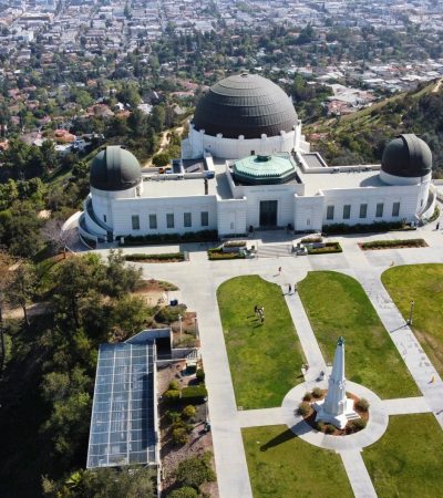 Elegant luxury home in Kenter Canyon, Los Angeles real estate listing