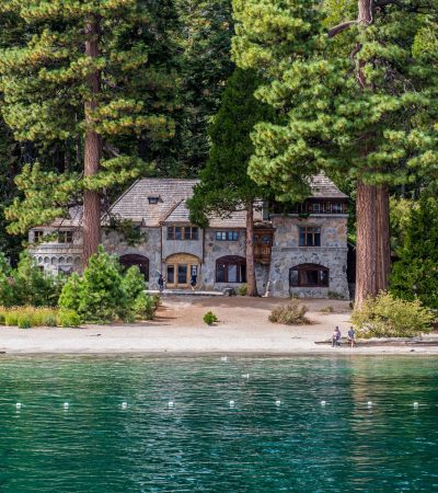 Elegant lakeside luxury home in Lakeridge, Los Angeles real estate market