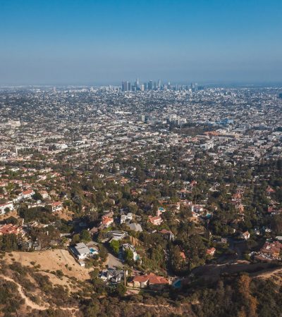 Luxury home in Lakeridge neighborhood Los Angeles real estate