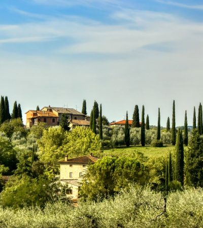 Charming Tuscan-style villa in Little Tuscany, Palm Springs with warm terracotta accents
