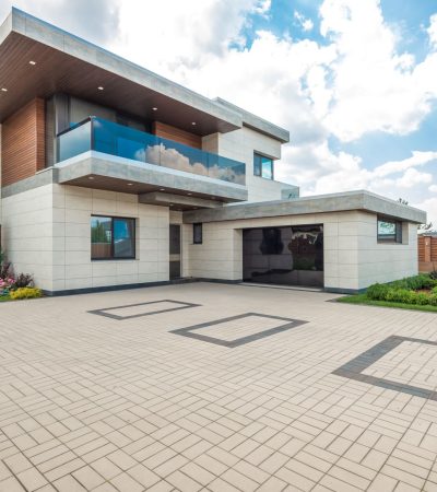 Luxury homes for sale in Meadow Vista, Los Angeles neighborhood showcasing residential real estate