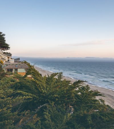 Luxury waterfront real estate in Pelican Cove, Redwood City, showcasing premium coastal homes