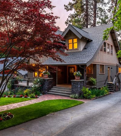 Elegant home in Pasadena's Playhouse District, a prestigious neighborhood known for architectural charm and luxury real estat