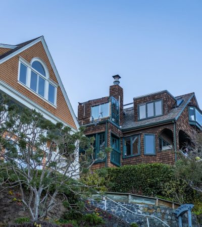 Luxury home in Sunset Highlands, San Carlos real estate market