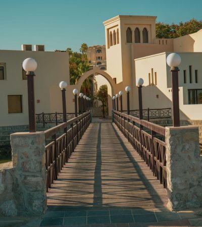 Luxury residential community in La Quinta featuring modern architecture and resort-style amenities