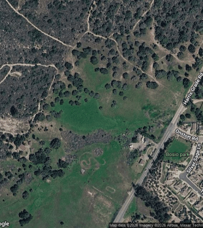 Luxury residential neighborhood in The Wye Area, Lompoc's Gateway District showcasing upscale homes