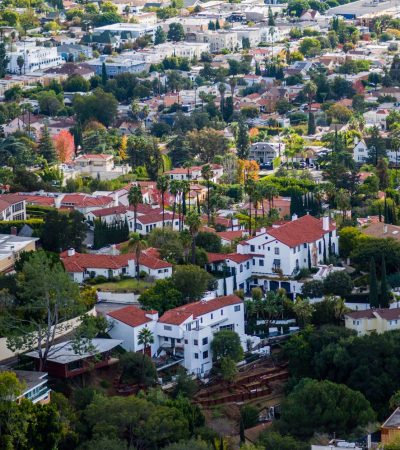 Luxury home in Twelve Bridges, Los Angeles real estate community
