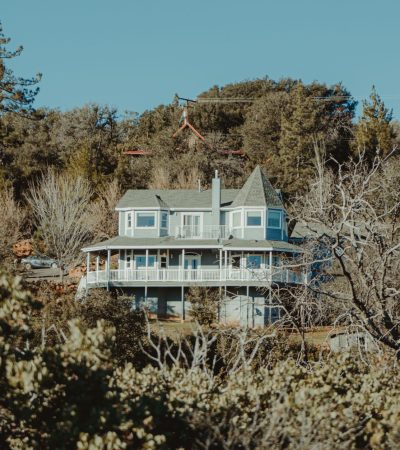 Luxury home in Valley of the Moon, Crestline with mountain views and modern architecture